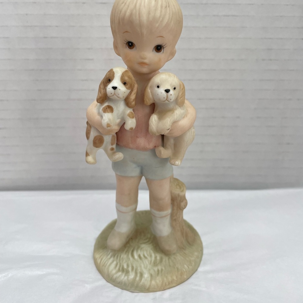 Lefton Porcelain Figurine Christopher Collection Boy and Two Puppies TWL03843